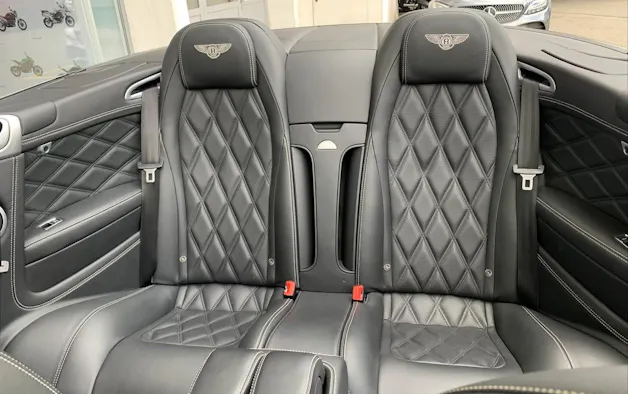BENTLEY Continental GTC Speed 6.0 W12