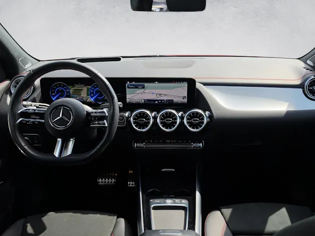 MERCEDES-BENZ EQA 350 66,5 kWh 4Matic AMG Line Excellence Edition