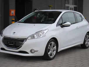PEUGEOT 208 1.6 VTI Allure