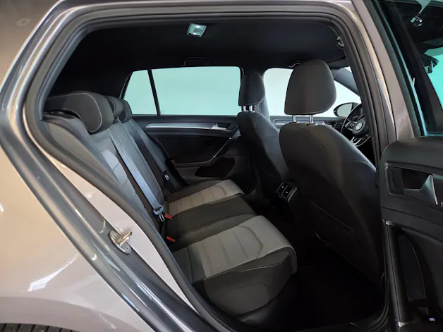 VW Golf VII 1.4 TSI R-Line DSG