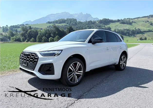 AUDI Q5 40 TDI Black Edition quattro S-tronic *CH-Fahrzeug m. ASSP+8-fach bereift m. Pneu*