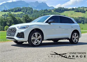 AUDI Q5 40 TDI Black Edition quattro S-tronic *CH-Fahrzeug m. ASSP+8-fach bereift m. Pneu*