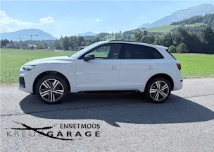 AUDI Q5 40 TDI Black Edition quattro S-tronic *CH-Fahrzeug m. ASSP+8-fach bereift m. Pneu*