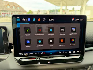 VW T-Roc 1.5 eTSI mHEV R-Line DSG