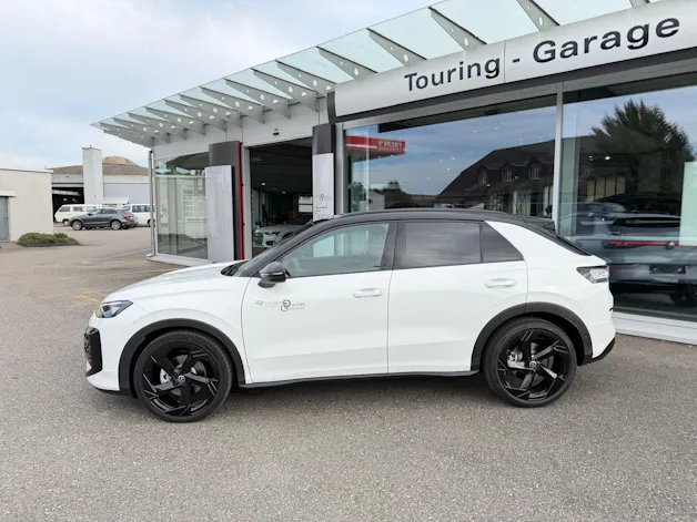 VW T-Roc 1.5 eTSI mHEV R-Line DSG