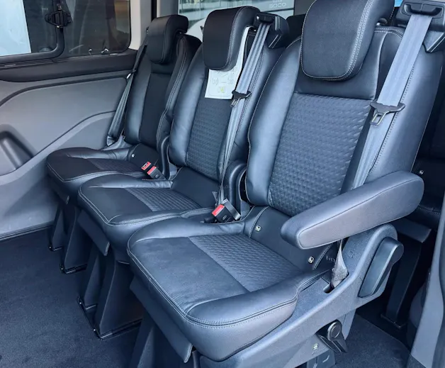FORD Tourneo Custom 320 L1H1 Sport HEV2