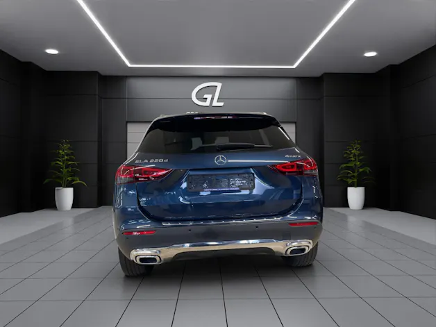 MERCEDES-BENZ GLA 220d 4Matic Progressive 8G-DCT