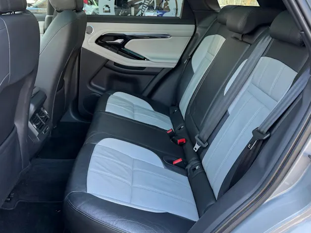 Land Rover Range Rover Evoque R-Dynamic First Edition P 250 HSE AT9