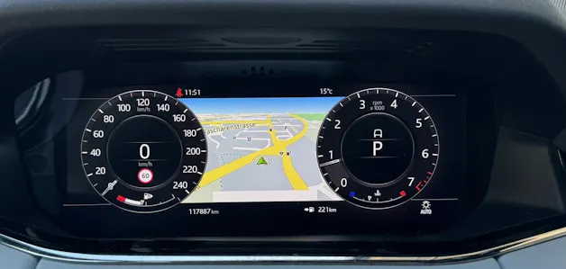 Land Rover Range Rover Evoque R-Dynamic First Edition P 250 HSE AT9