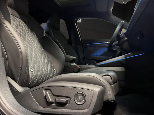 AUDI S3 Sportback TFSI quattro S-tronic