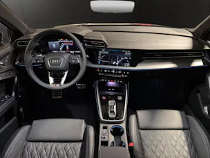 AUDI S3 Sportback TFSI quattro S-tronic