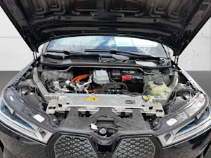 BMW iX xDrive50