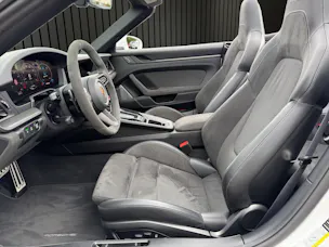 PORSCHE 911 Carrera 4 GTS Cabriolet