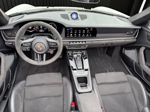 PORSCHE 911 Carrera 4 GTS Cabriolet