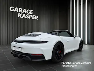 PORSCHE 911 Carrera 4 GTS Cabriolet