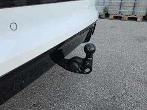 AUDI Q4 e-tron SUV quattro performance Swiss Ski