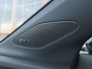 AUDI Q4 e-tron SUV quattro performance Swiss Ski