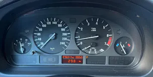 BMW 528i