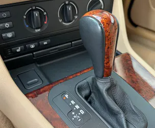 BMW 528i