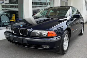 BMW 528i