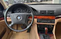 BMW 528i