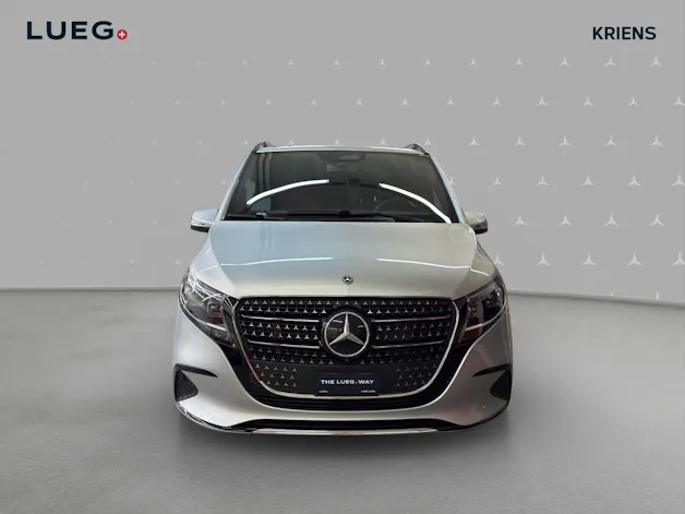 MERCEDES-BENZ V 250 d 4M - Lang / 4x4 / DISTRONIC / 360 Grad Kamera / AHK / 7 Sitze