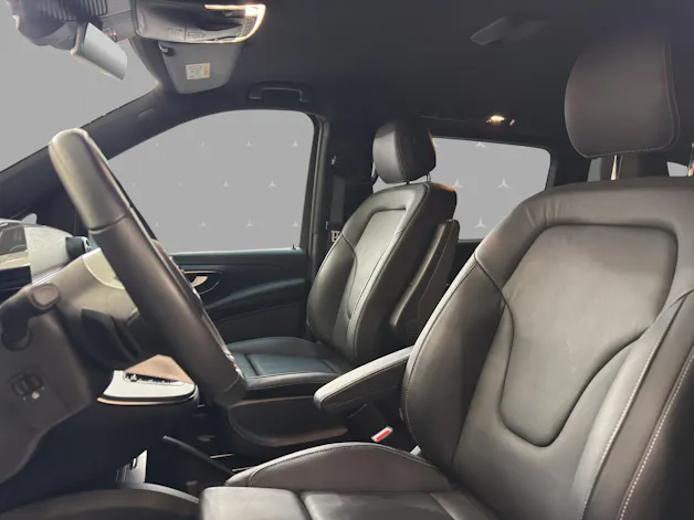 MERCEDES-BENZ V 250 d 4M - Lang / 4x4 / DISTRONIC / 360 Grad Kamera / AHK / 7 Sitze