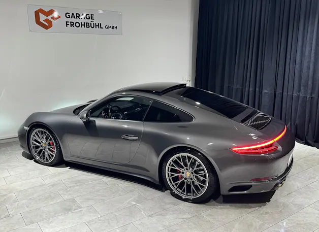 PORSCHE 911 Carrera 4S PDK | CH |