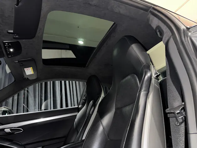 PORSCHE 911 Carrera 4S PDK | CH |