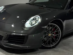 PORSCHE 911 Carrera 4S PDK | CH |