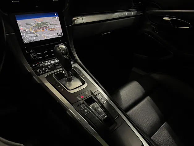 PORSCHE 911 Carrera 4S PDK | CH |