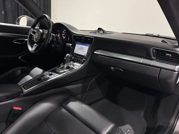 PORSCHE 911 Carrera 4S PDK | CH |