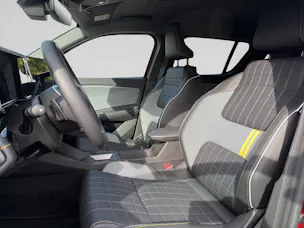 RENAULT R4 E-Tech Comfort Range 52 kWh Iconic