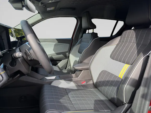 RENAULT R4 E-Tech Comfort Range 52 kWh Iconic