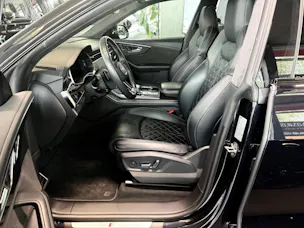 AUDI SQ8 TFSI quattro tiptronic