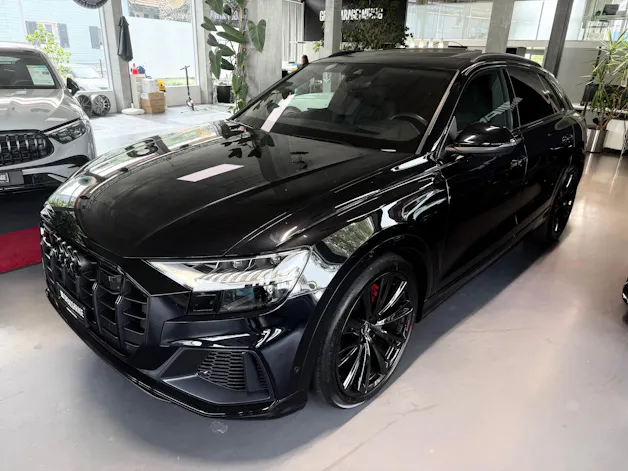 AUDI SQ8 TFSI quattro tiptronic