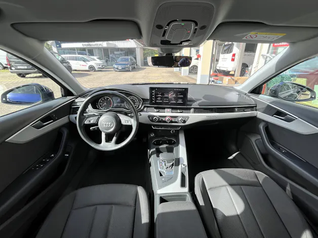 AUDI A4 Avant 40 TFSI S line S-tronic quattro