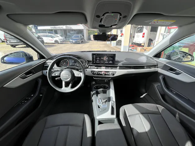 AUDI A4 Avant 40 TFSI S line S-tronic quattro