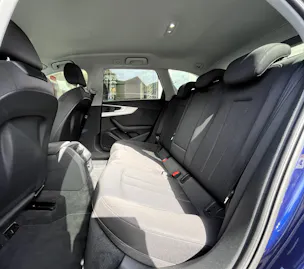 AUDI A4 Avant 40 TFSI S line S-tronic quattro