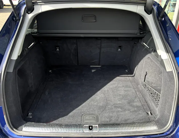 AUDI A4 Avant 40 TFSI S line S-tronic quattro