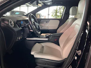 MERCEDES-BENZ EQA 250 AMG Line