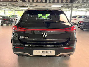 MERCEDES-BENZ EQA 250 AMG Line