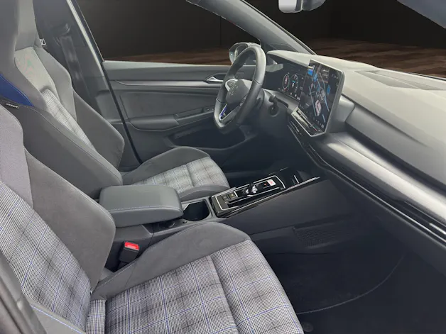 VW Golf 1.5 TSI PHEV GTE