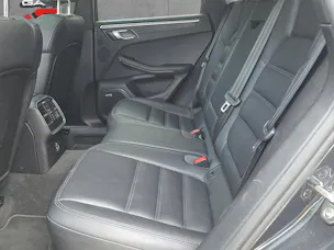 PORSCHE Macan GTS PDK
