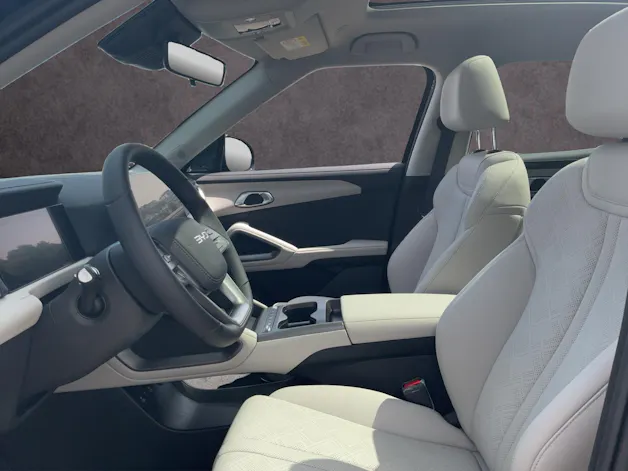BYD Atto 2 DM-i Boost