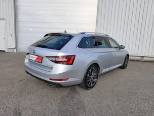 SKODA Superb Combi 2.0 TSI 280 L & K 4x4 DSG