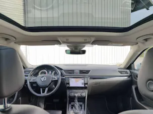 SKODA Superb Combi 2.0 TSI 280 L & K 4x4 DSG