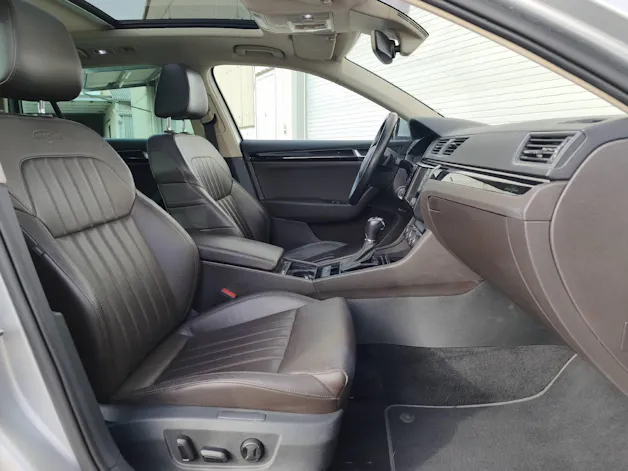 SKODA Superb Combi 2.0 TSI 280 L & K 4x4 DSG