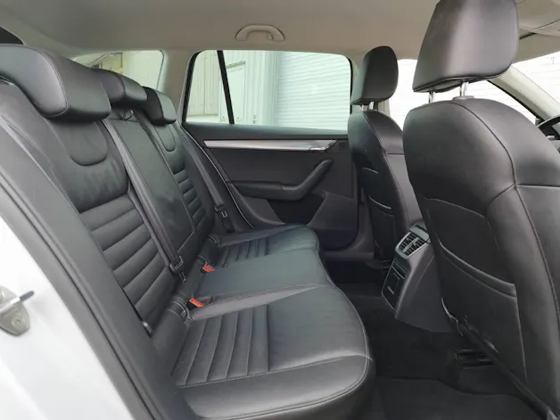 SKODA Octavia 2.0 TDI 184 Elegance 4x4 DSG