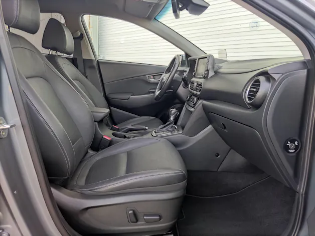HYUNDAI Kona 1.6 T-GDi Launch Plus 4WD